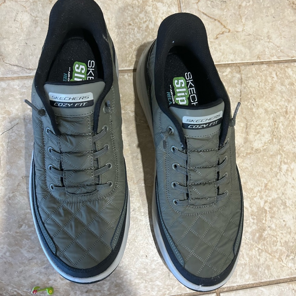 Men’s  slip sketchers size 10 1/2 brand new